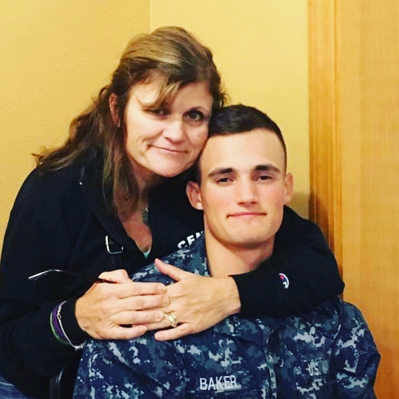 Meet your Posher, Kyle - Picture 1 of 1